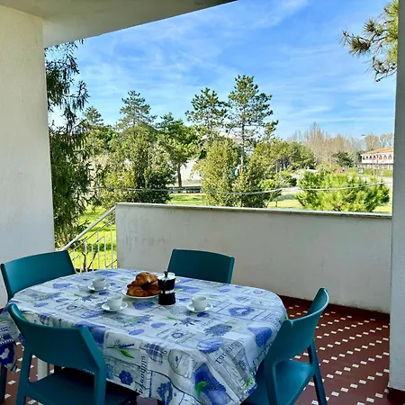 Giorgio 2 Mare E Pineta ביביונה