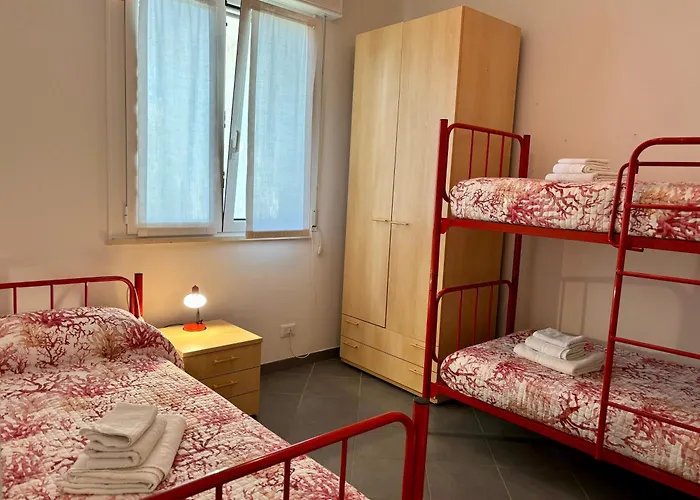 Giorgio 2 Mare E Pineta Appartement *