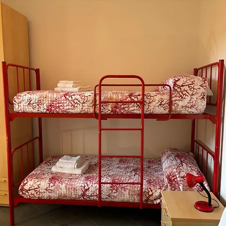 아파트 Giorgio 2 Mare E Pineta 비비오네